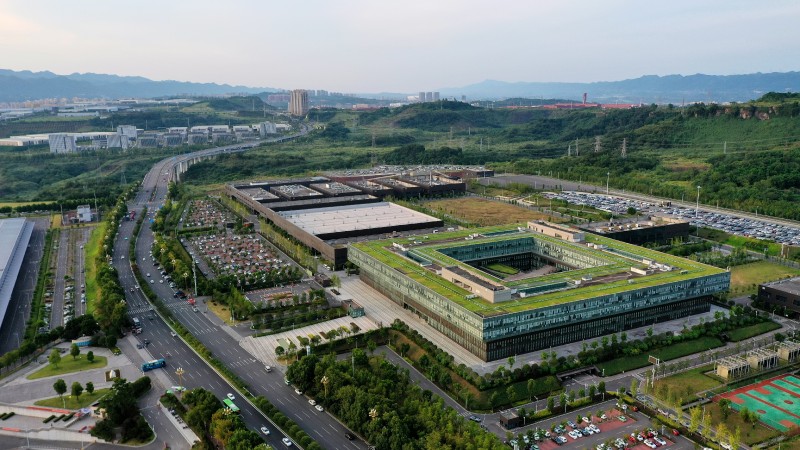 TVT体育重庆加速构建世界级智能网联新能源汽车产业集群(图4)