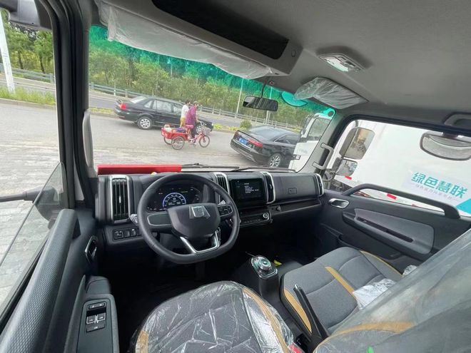新能源板车冷藏TVT体育车出租出售带通行证(图4)