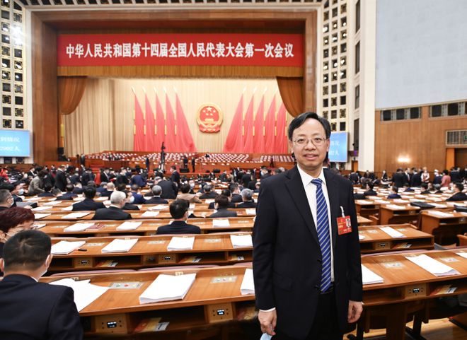 TVT体育专访全国人大代表、万华化学委书记、董事长廖增太：聚焦绿色低碳环保产业为建设美丽中国做出贡献(图1)