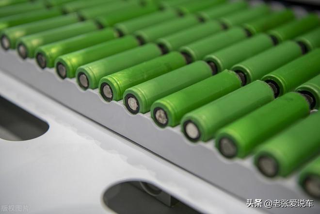 新能源汽车取代燃油车TVT体育战争来了怎么办？(图5)