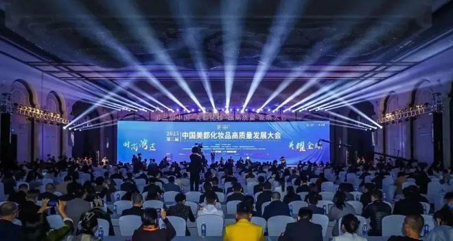 行业新发展下共探“爆品”打造背后的TVT体育逻辑(图1)