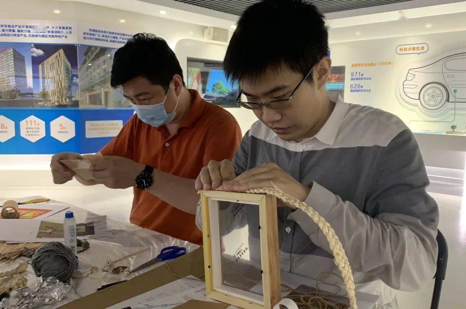 文明西城 节能环保废物再利用！手工制作TVT体育创意大赛展示低碳生活(图1)