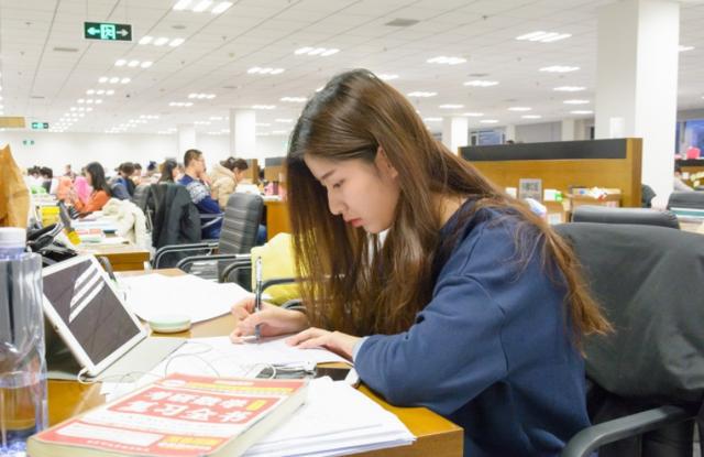 TVT体育就业前景好的“新工科”专业年薪有望超80万考生千万别错过(图6)