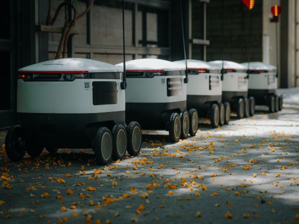 讲新能源汽车(新能源车有哪TVT体育些优势)(图2)