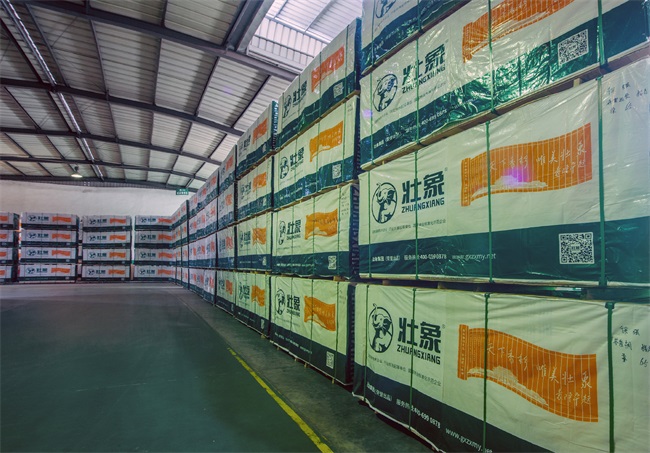 TVT体育高光加冕｜壮象板材斩获2024中品榜“环保板材十大品牌”(图4)